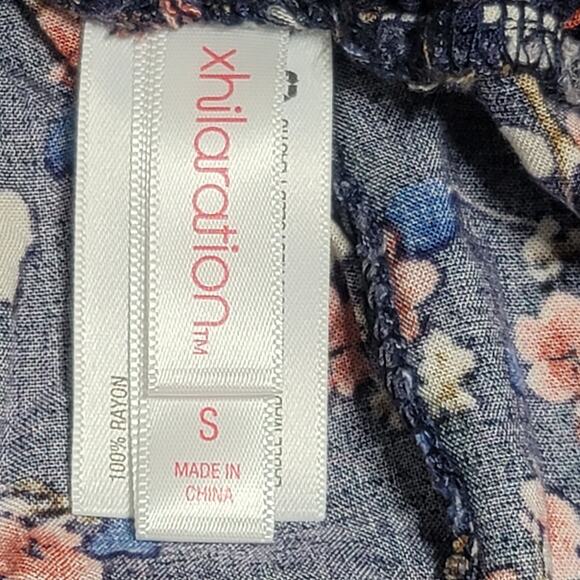 Xhilaration Blue Floral Hi Low Wrap Skirt Small Lightweight Flowy Soft - Picture 5 of 6